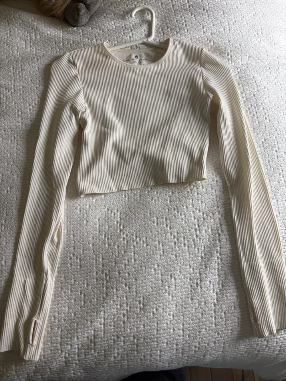 Spiritual Gangster Ribbed Long-Sleeve Cropped Top